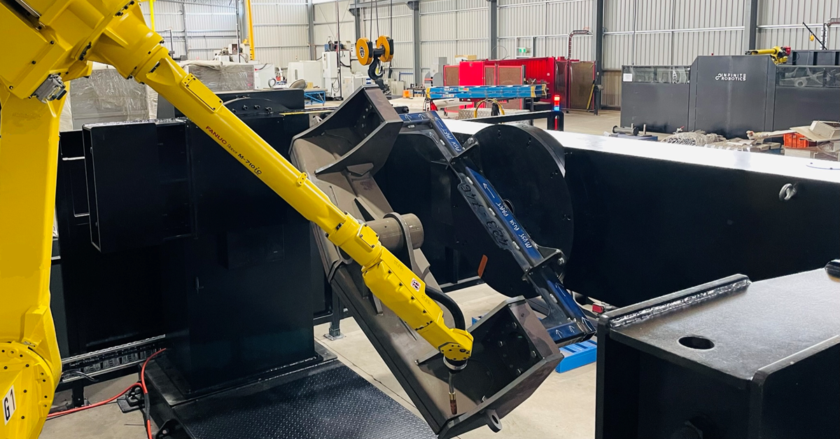 Robotic Welding System for Welding Large, Heavy Parts